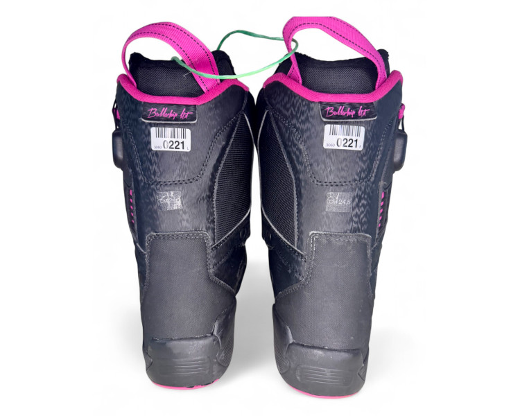 WEDZE BOOTS