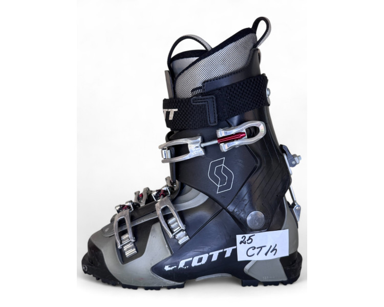 SCOTT COMET
